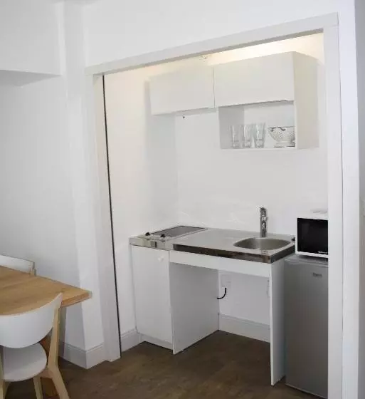 Отель Hôtel De La Rhune