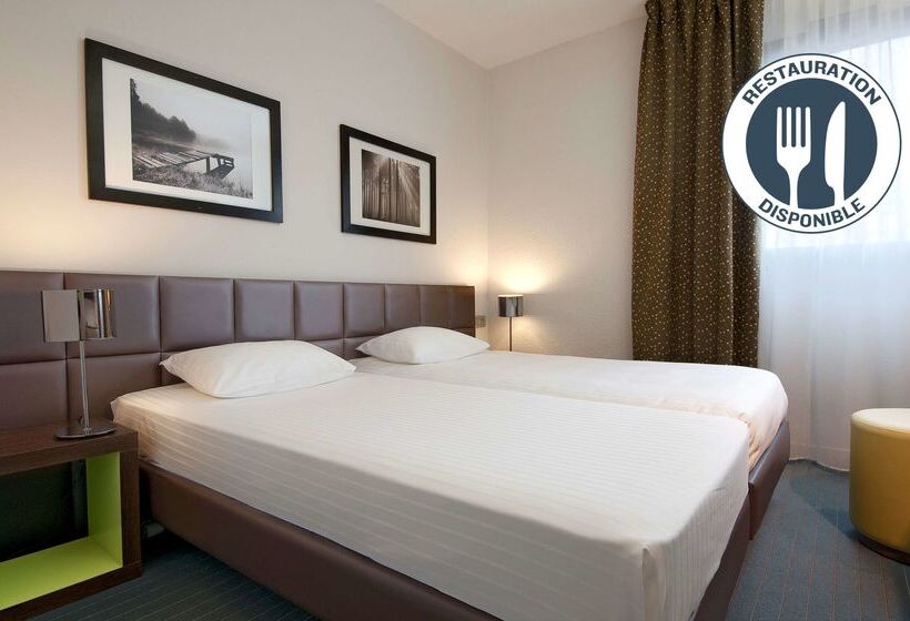 בית מלון כפרי Kyriad Hôtel Orly Aéroport   Athis Mons