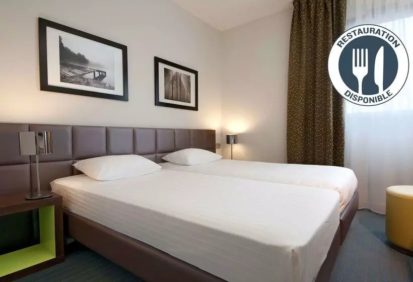 Отель Kyriad Hôtel Orly Aéroport   Athis Mons