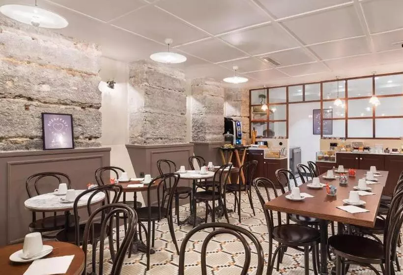 Отель Hôtel Silky By Happyculture