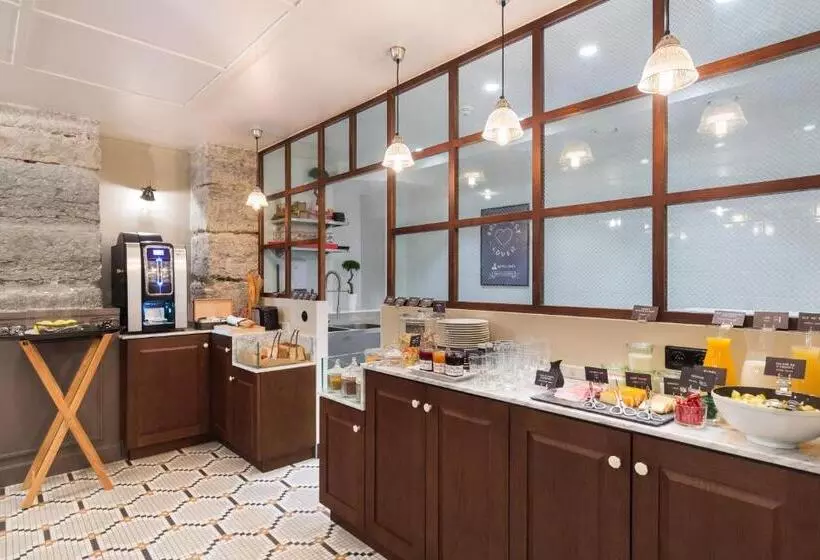 Отель Hôtel Silky By Happyculture