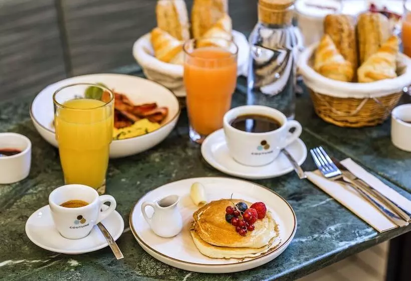 Hotel Hôtel Mathis Elysées