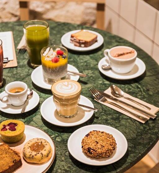 هتل Hôtel Mathis Elysées