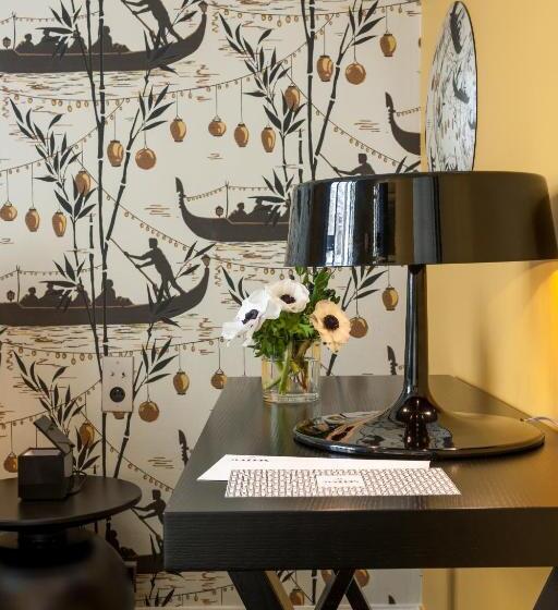 هتل Hôtel Mathis Elysées