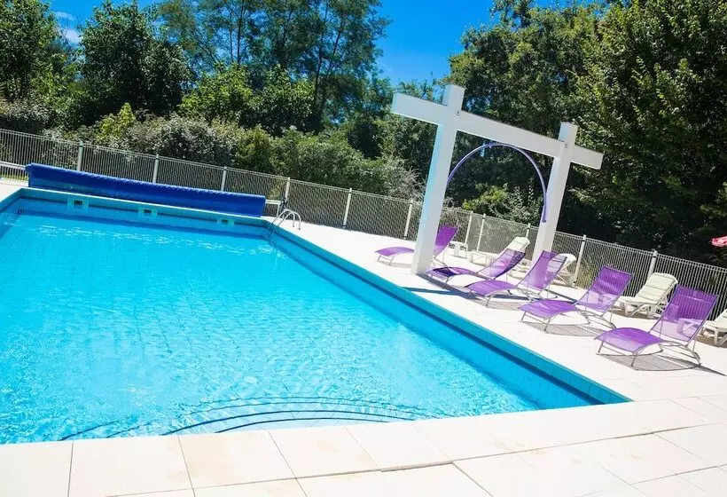 Cerise Dax  Les Jardins Du Lac