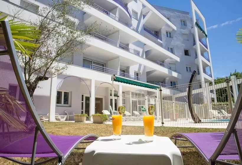 Cerise Dax  Les Jardins Du Lac