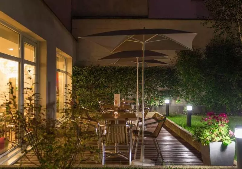 ホテル Ibis Paris Vanves Parc Des Expositions