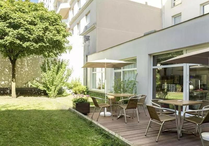 ホテル Ibis Paris Vanves Parc Des Expositions