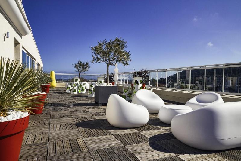 Hotel Ibis Styles Hyères Rooftop & Spa