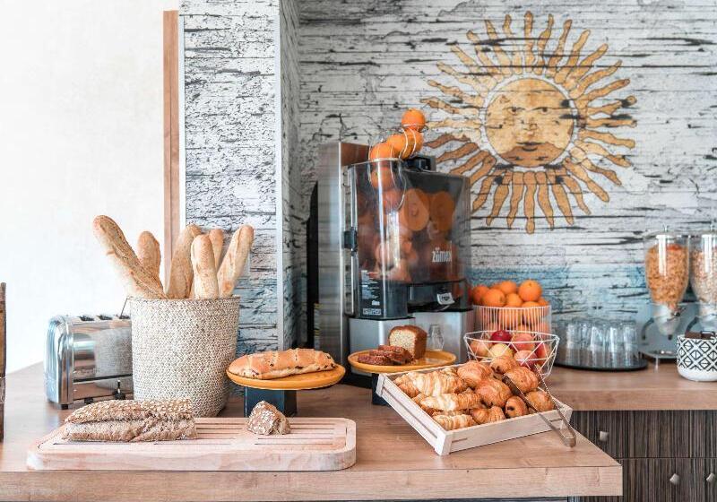 Hotel Ibis Styles Hyères Rooftop & Spa