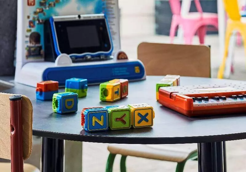 בית מלון כפרי Ibis Styles Hyères Rooftop & Spa