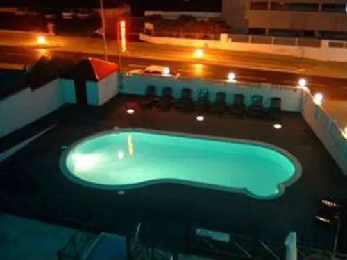 Отель Les Tritons