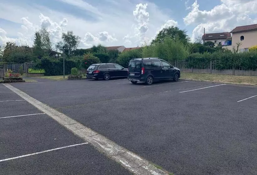 ホテル Logis La Thomasse