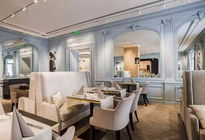 ホテル Royal Saint Honore Paris Louvre