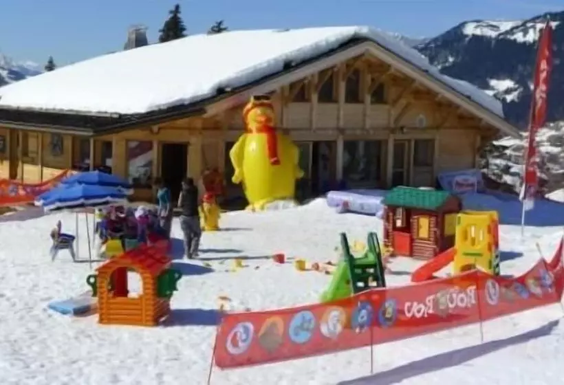 Отель Planb Living Saint Gervais