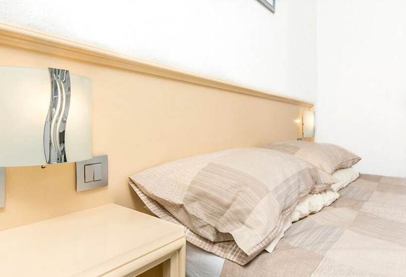 בית מלון כפרי Planb Living Saint Gervais