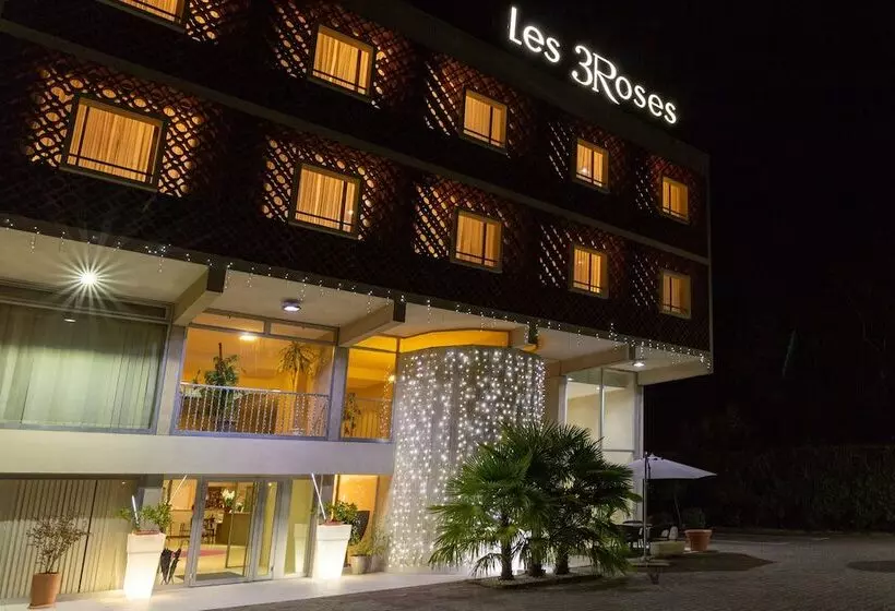 בית מלון כפרי Hôtel Les Trois Roses, Meylan Grenoble The Originals Boutique