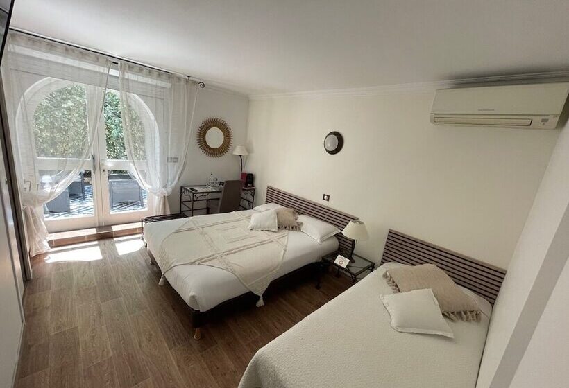 בית מלון כפרי Ulysse Montpellier Centre