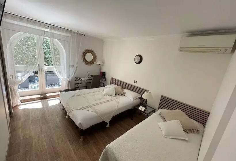 בית מלון כפרי Ulysse Montpellier Centre