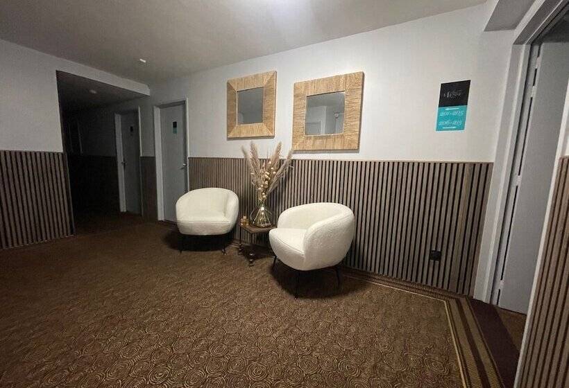 בית מלון כפרי Ulysse Montpellier Centre