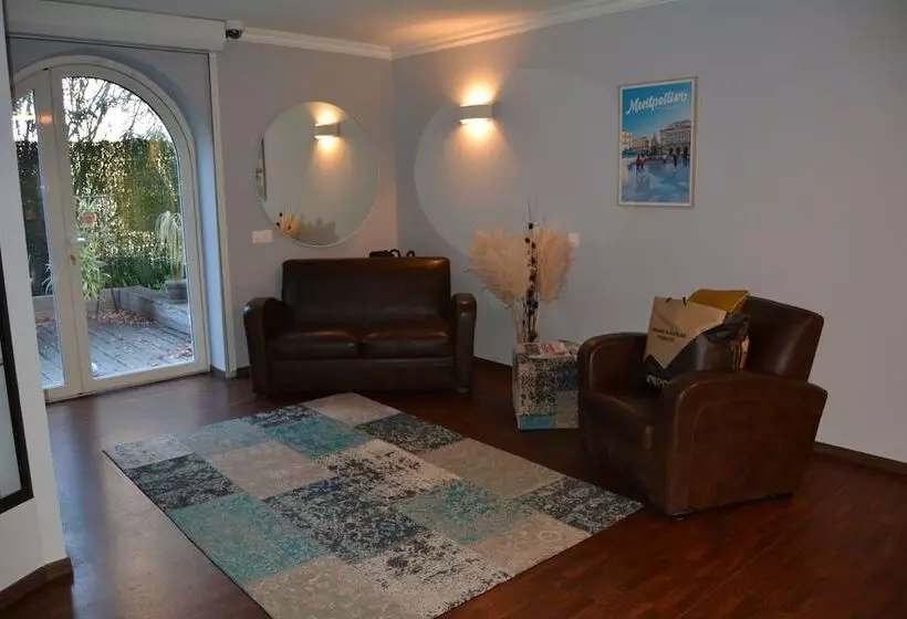 בית מלון כפרי Ulysse Montpellier Centre