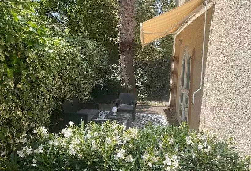 בית מלון כפרי Ulysse Montpellier Centre