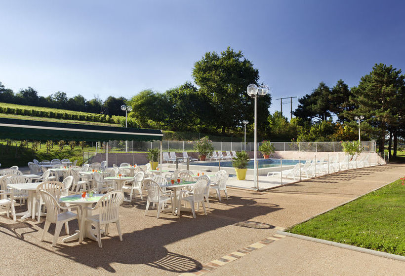 Отель All Seasons Macon Saint Albain La Salle