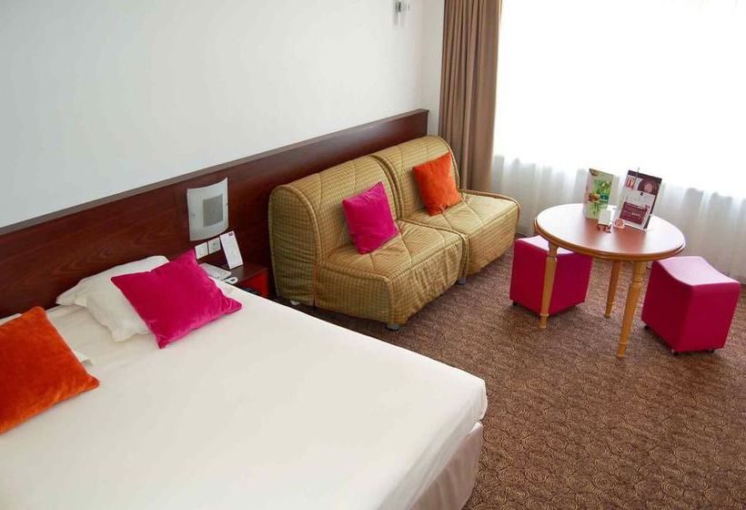 Отель All Seasons Macon Saint Albain La Salle