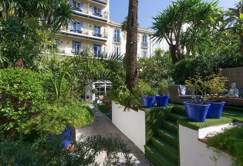 Отель De Provence