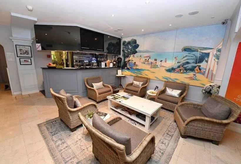 Отель De Provence