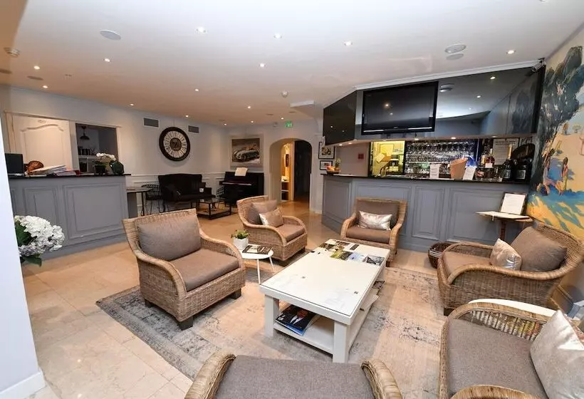 Отель De Provence