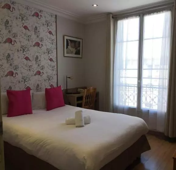 ホテル Hôtel Roi René