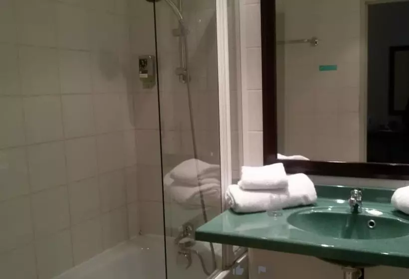 호텔 Hôtel Mercure Montauban