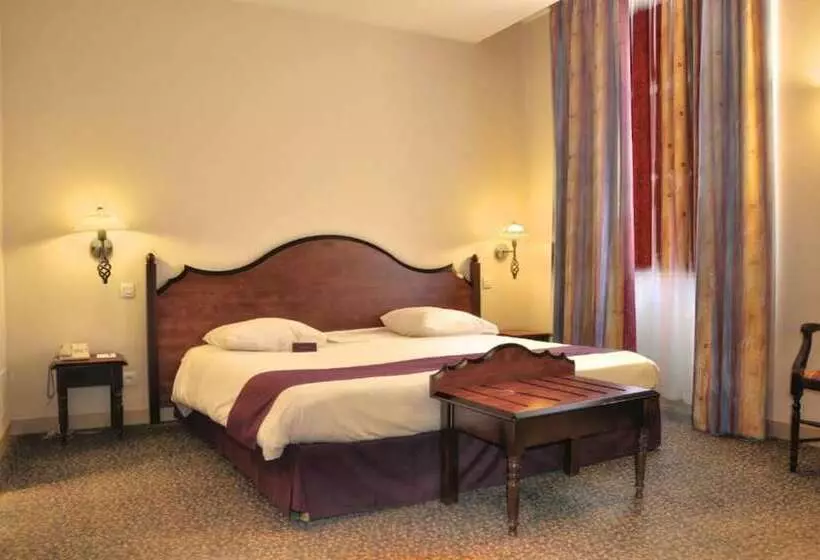 호텔 Hôtel Mercure Montauban