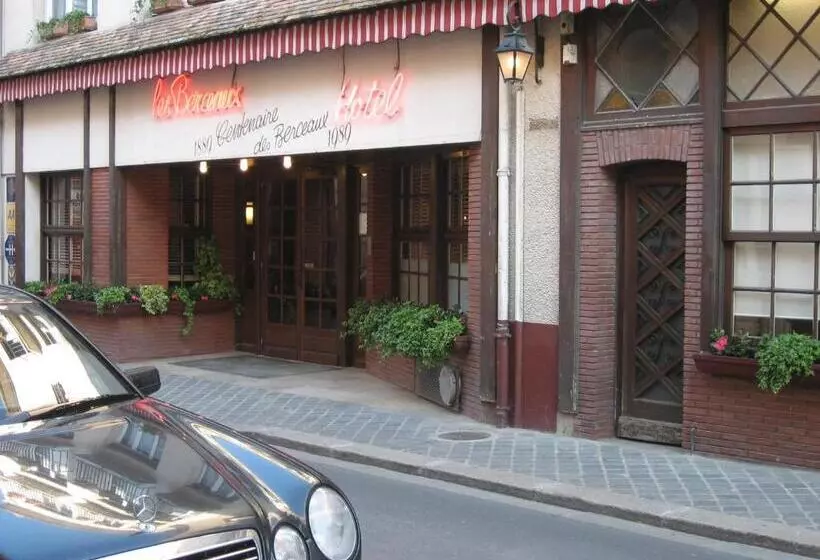 Отель Les Berceaux