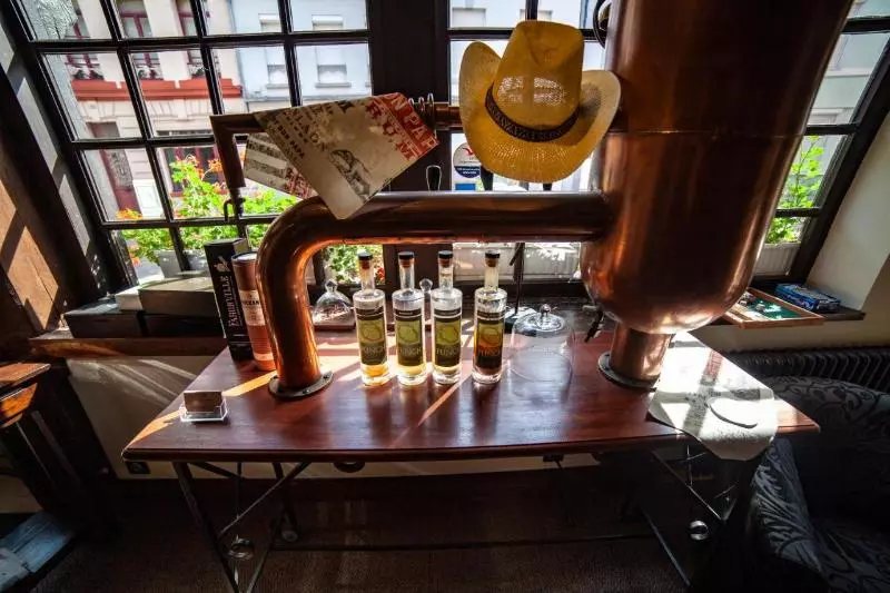 בית מלון כפרי Logis Hôtel & Restaurant Les Hauts De Montreuil