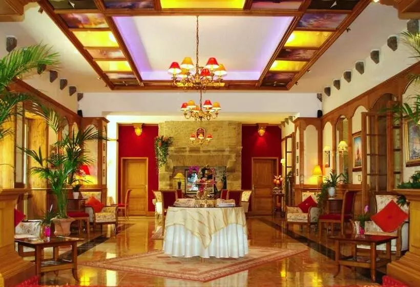 酒店 Manoir De Kertalg