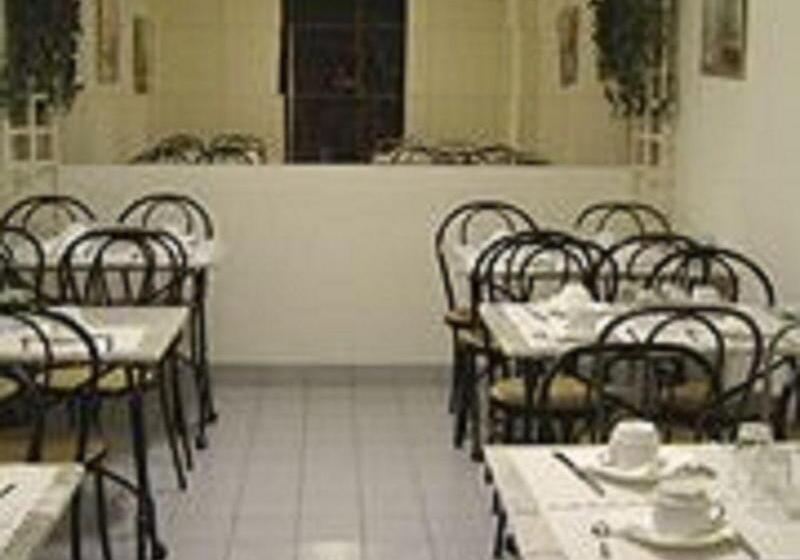 Green Park Hotel Paris