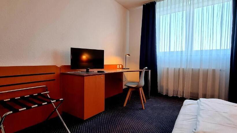 Exo Square Heidelberg/schwetzingen By Superfly Hotels