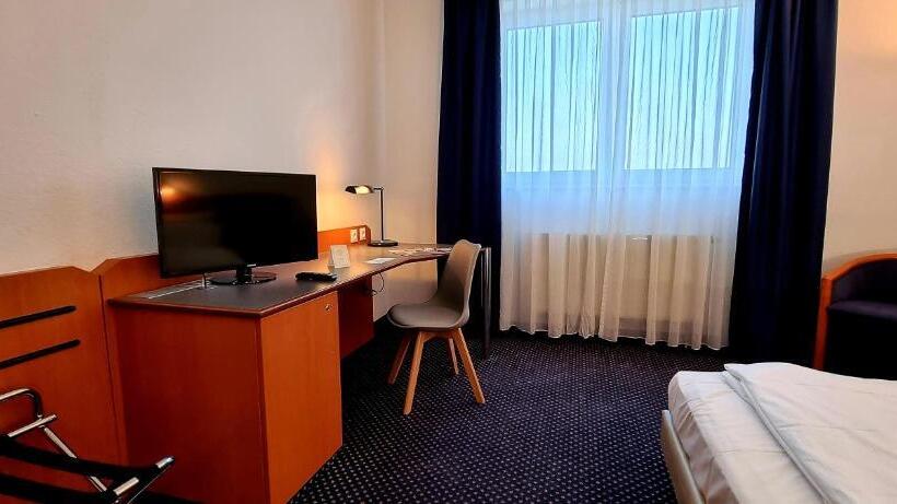 Exo Square Heidelberg/schwetzingen By Superfly Hotels