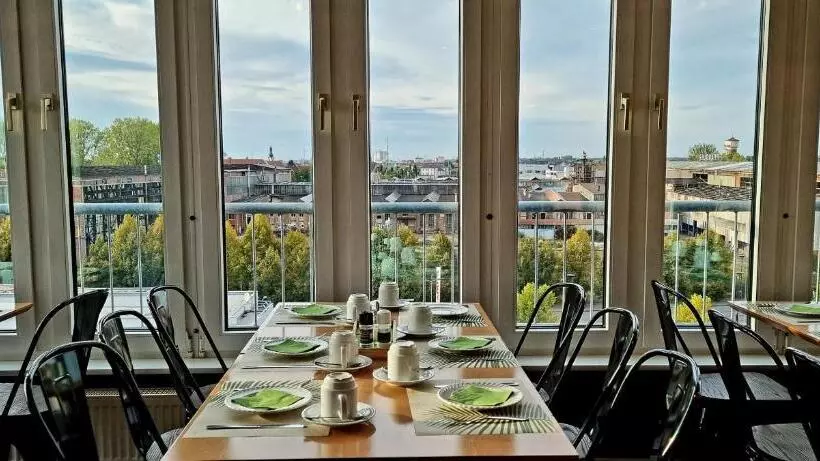 Exo Square Heidelberg/schwetzingen   By Superfly Hotels