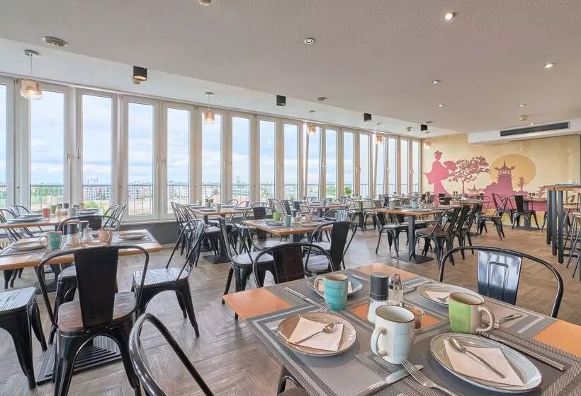 Exo Square Heidelberg/schwetzingen   By Superfly Hotels