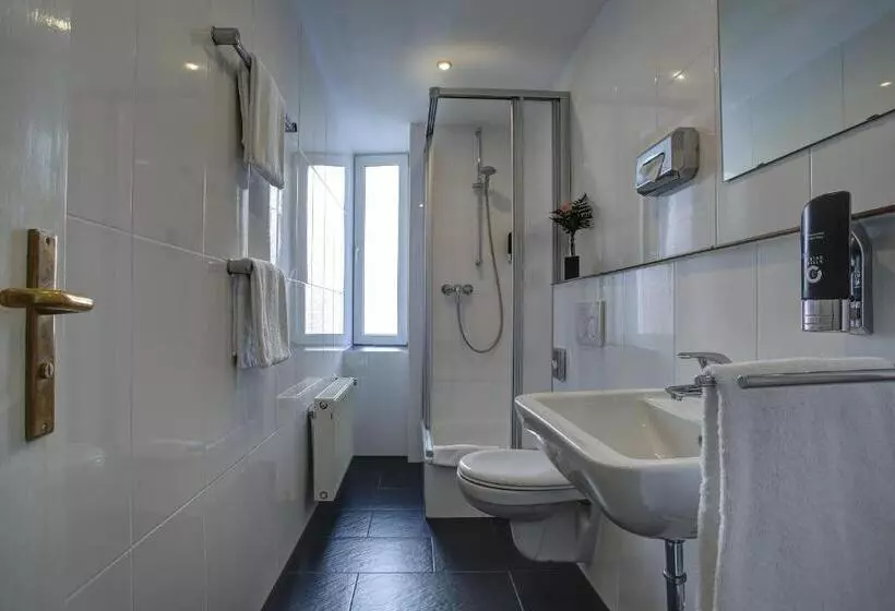 בית מלון כפרי Boutique 003 Köln Am Dom, Trademark Collection By Wyndham