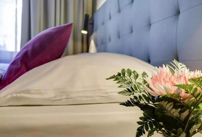 בית מלון כפרי Boutique 003 Köln Am Dom, Trademark Collection By Wyndham