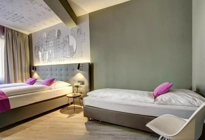 בית מלון כפרי Boutique 003 Köln Am Dom, Trademark Collection By Wyndham