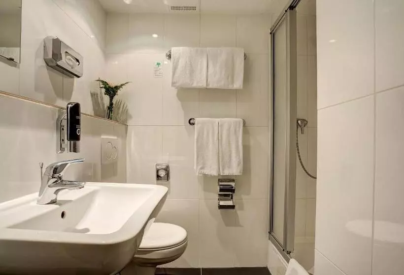 בית מלון כפרי Boutique 003 Köln Am Dom, Trademark Collection By Wyndham