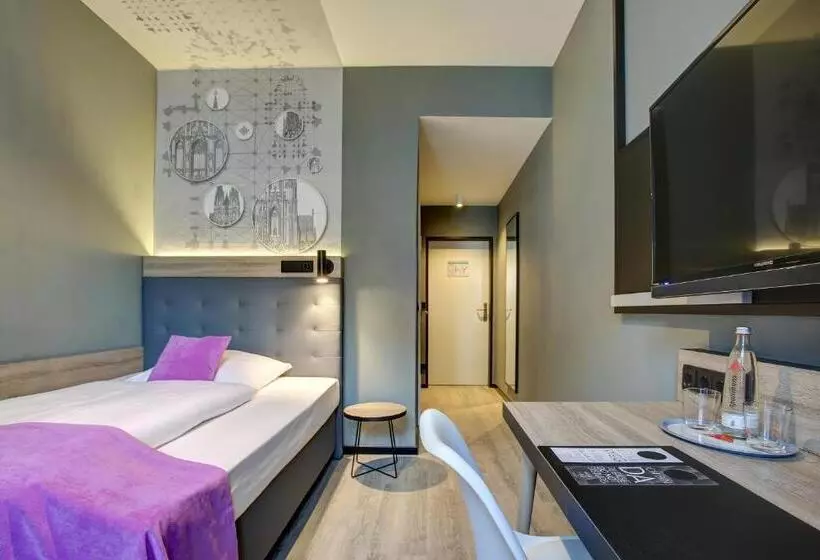 בית מלון כפרי Boutique 003 Köln Am Dom, Trademark Collection By Wyndham