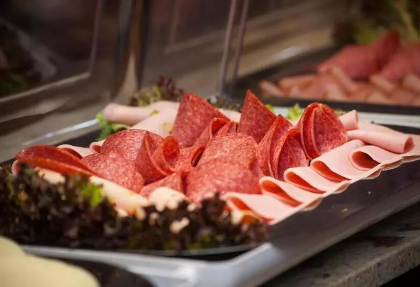 בית מלון כפרי Boutique 003 Köln Am Dom, Trademark Collection By Wyndham