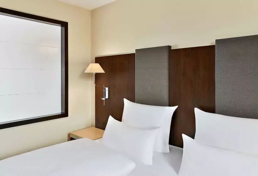 호텔 NH Stuttgart Airport