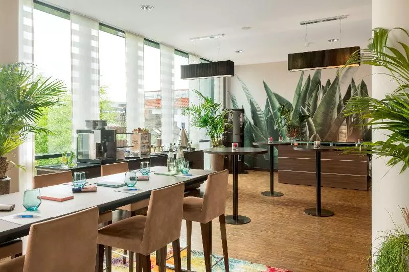 호텔 NH Stuttgart Airport